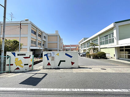 本地原小学校 298m