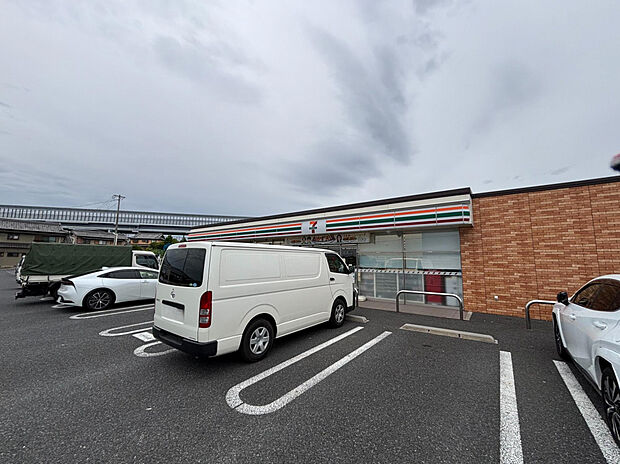 セブンイレブン豊田花園町店（約1,260m）