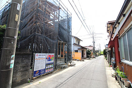 4月19日撮影　東側道路（北→南）