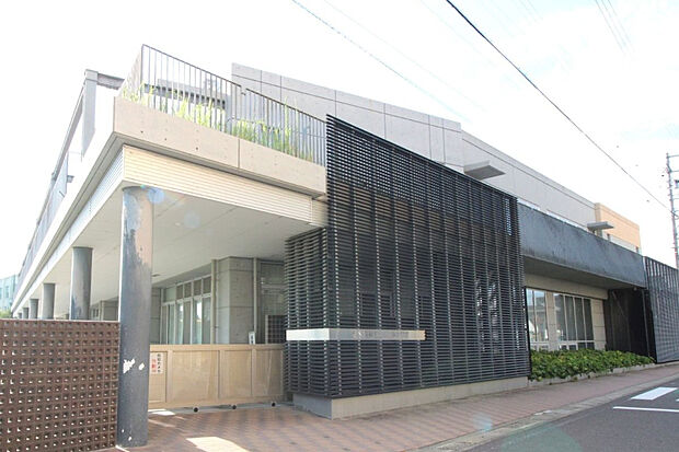 北名古屋市立師勝中学校（約1,100m）