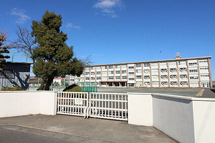 一宮市立千秋中学校 1500m