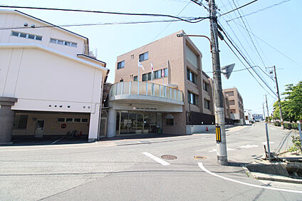 認定こども園つばめ 220m