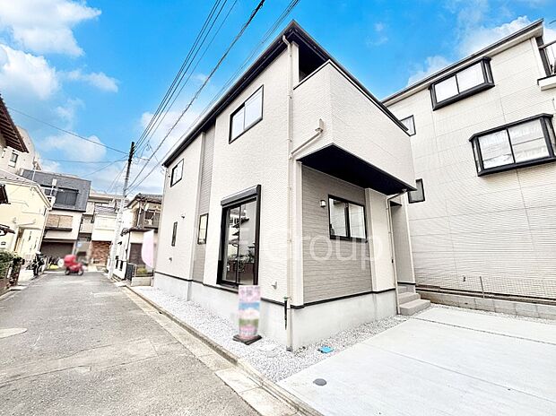 溢れる陽光でご家族の笑顔も輝く  