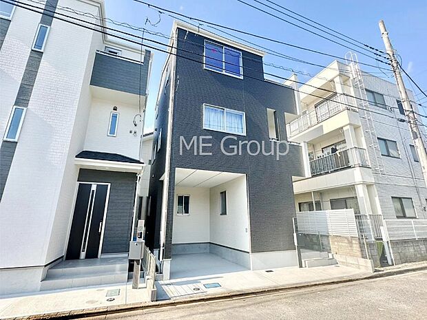 たっぷりの陽光と心地よい風が舞い込む住まい 　