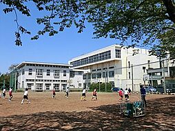 東武伊勢崎線「獨協大学前」駅 バス乗車9分、草加西バス停下車 徒歩7分