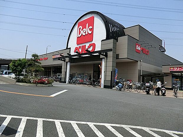 ベルク池田店(徒歩4分)