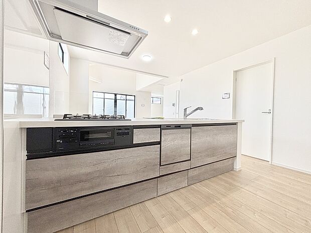 【キッチン】お料理を効率的に、楽しく!システムキッチン