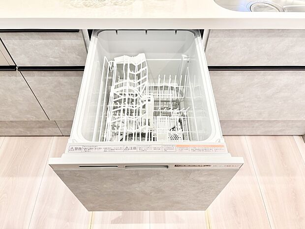 【その他設備(食洗機)】面倒なお片づけは食洗機にお任せ!家事の負担が減って、時間にも気持ちにもゆとりができます。