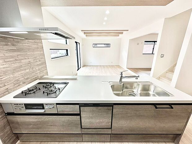 【キッチン】お料理を効率的に、楽しく！システムキッチン  