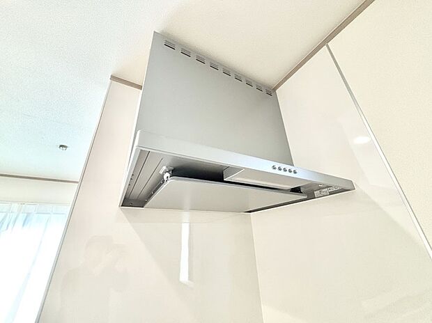 【レンジフード】基本的なお手入れはフィルターのみ！お手入れのしやすさも魅力です。