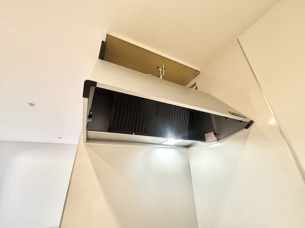 【レンジフード】基本的なお手入れはフィルターのみ！お手入れのしやすさも魅力です。