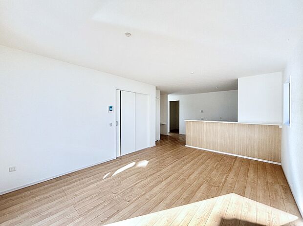 【ダイニング】家族が自然と集まる憩いのスペースになりそう