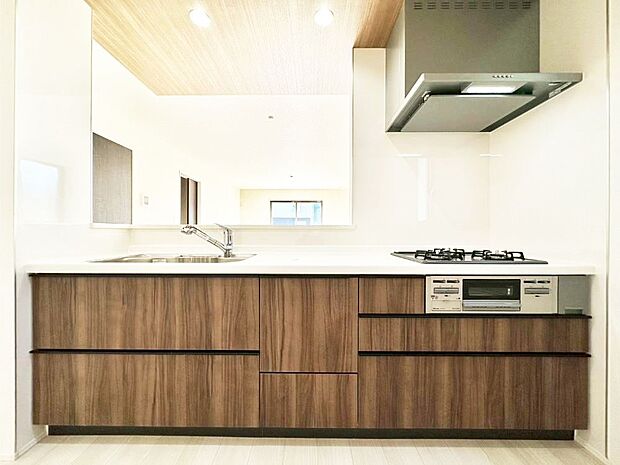 【キッチン】お料理を効率的に、楽しく！システムキッチン  