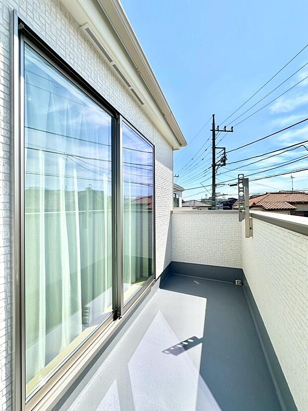 【バルコニー】風通しの良いバルコニー