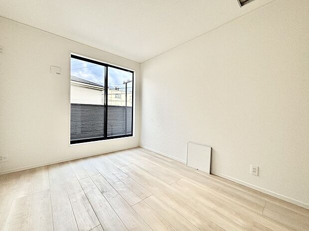 【子供部屋】日当たりのいいお部屋は気持ちがいいですね。 