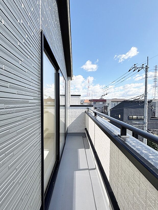 【バルコニー】風通しの良いバルコニー