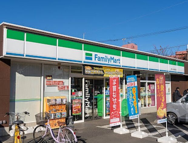 ファミリーマート 東村山多摩湖町店（約960m・徒歩12分）