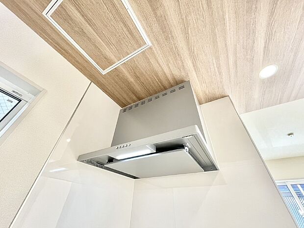 【レンジフード】基本的なお手入れはフィルターのみ！お手入れのしやすさも魅力です。