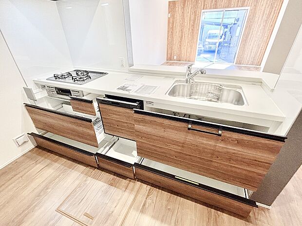 【スライド収納】使いやすさを優先したスライド式収納タイプ!