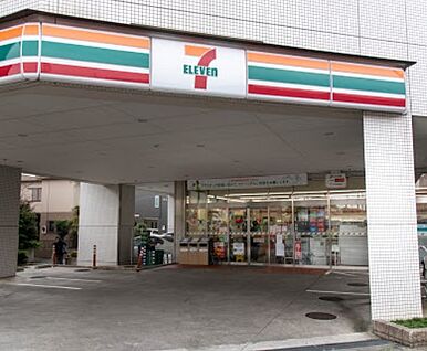 セブン-イレブン 練馬南田中３丁目店 400m