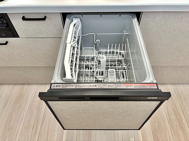 【食洗機】面倒なお片づけは食洗機にお任せ!家事の負担が減って、時間にも気持ちにもゆとりができます。