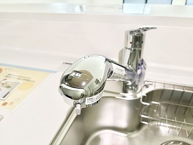 【蛇口一体型浄水器】いつでも清潔なおいしいお水を。一つの水栓で水道水と浄水を使い分け。