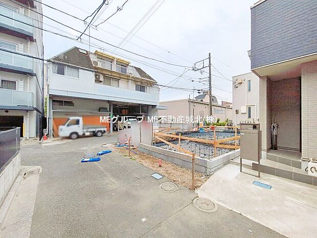 【前面道路含む現地写真】ここから始まる新生活を応援いたします