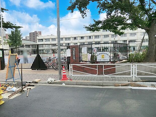 北区立王子第一小学校（約150m）