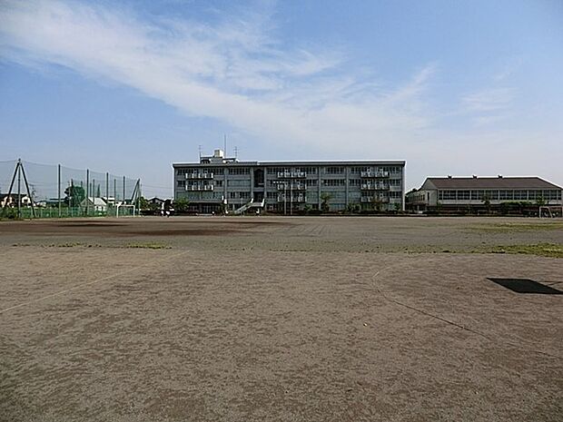 川越市立大東西中学校（約1,200m・徒歩15分）