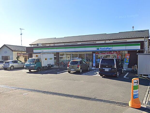 ファミリーマート川口長蔵店(約700m)
