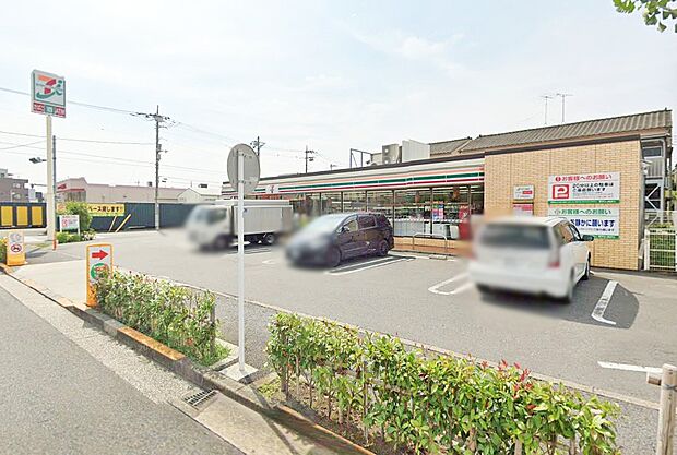 セブン-イレブン 足立保木間3丁目店(約72m・徒歩1分)
