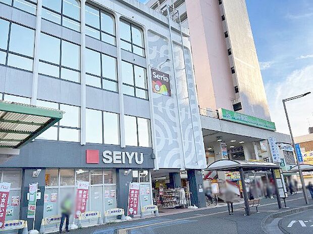 西友小平店(約1,000m)