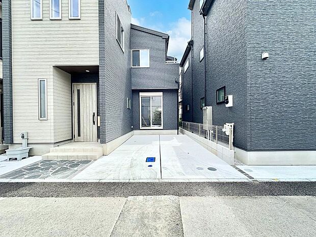 【駐車場】生活に欠かせない駐車スペース。