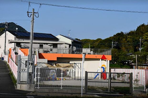 かとう西保育園(約317m)