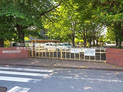 蓮田市立黒浜北小学校 1300ｍ