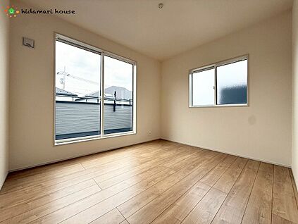 2号棟　洋室：5.25帖