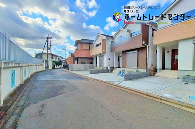 小学校徒歩7分!幼稚園徒歩2分!保育園徒歩6分!お子様の通園通学も安心です♪放課後の時間帯を有効活用できますね♪