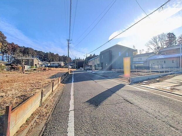 ひとたび扉を開けばそこに待っているのは上質な空間とマイホームでの新生活をイメージさせる優雅なひととき。「この家なら…」ではなく「ここに住みたい♪」と思う感動をお届けいたします。