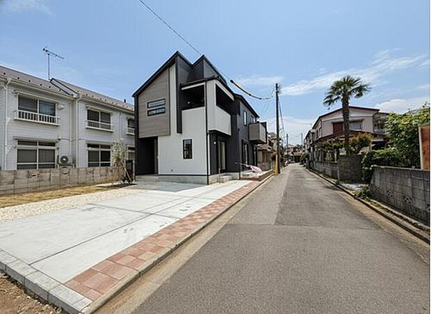 ひとたび扉を開けばそこに待っているのは上質な空間とマイホームでの新生活をイメージさせる優雅なひととき。「この家なら…」ではなく「ここに住みたい♪」と思う感動をお届けいたします。