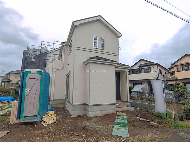 住宅性能評価で耐震等級３（最高等級）を取得！お客様を守る大切な住宅だからこそ、第三者の検査を受けて安心して住んでいただける住宅をご案内させて頂きます。その頑丈さを、ぜひ現地にてご体感くださいませ。
