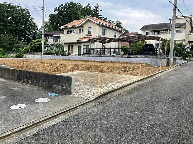 住宅性能評価で耐震等級３（最高等級）を取得！お客様を守る大切な住宅だからこそ、第三者の検査を受けて快適にお住まいいただける住宅をご案内させていただきます。その頑丈さを、ぜひ現地にてご体感くださいませ。