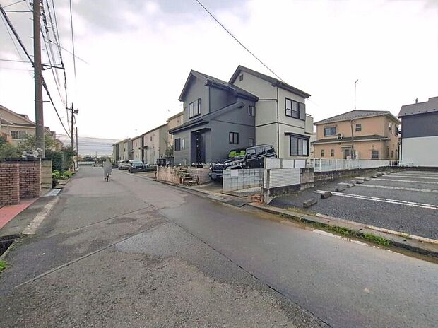 ひとたび扉を開けばそこに待っているのは上質な空間とマイホームでの新生活をイメージさせる優雅なひととき。「この家なら…」ではなく「ここに住みたい♪」と思う感動をお届けいたします。