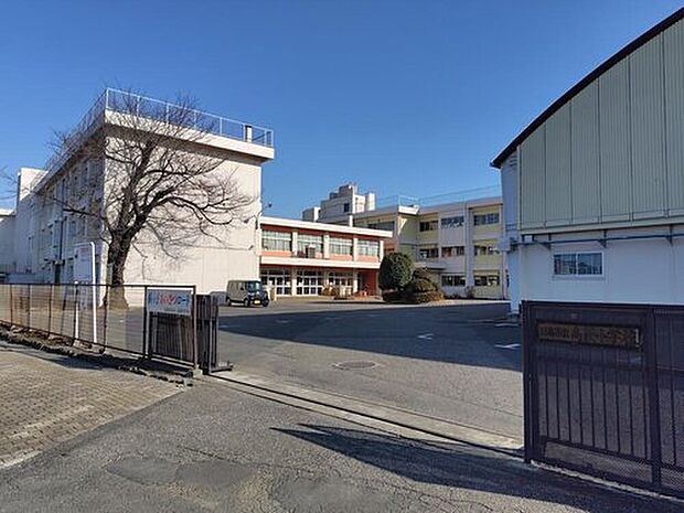 日高市立高萩小学校(約1,400m)