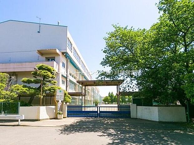 川越市立霞ケ関東中学校(約1,600m)