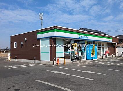 ファミリーマート川越寺尾店 717ｍ(徒歩9分)
