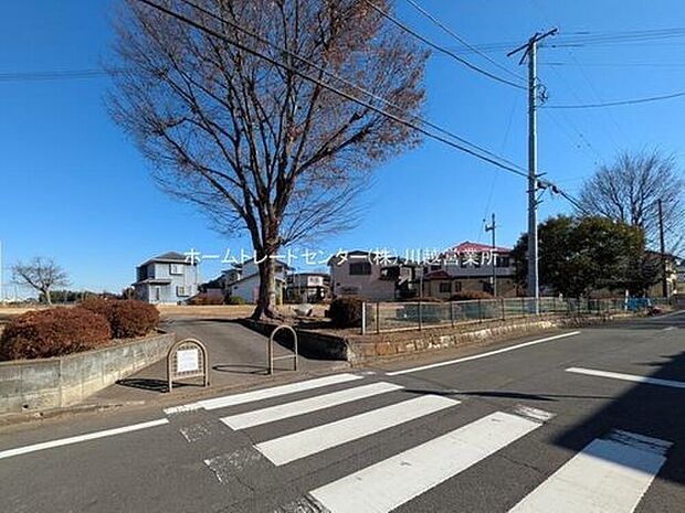 城跡公園（約1,016m）