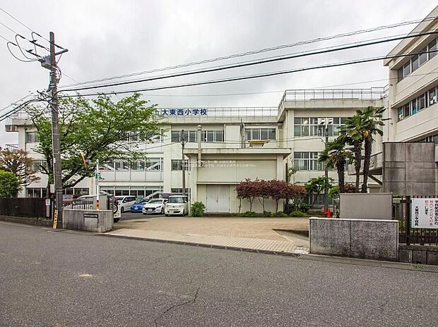 川越市立大東西小学校（約775m）
