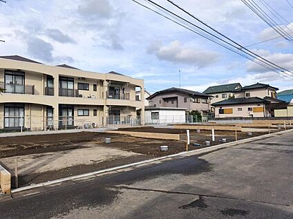 前面道路含む現地写真