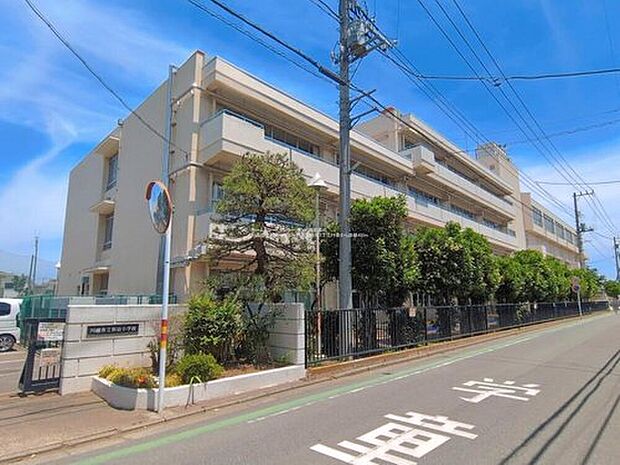 川越市立新宿小学校（約518m）
