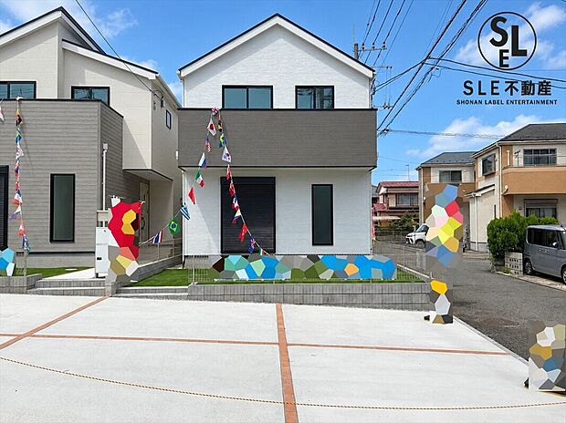 【即日予約可】敷地45坪超で南庭付き&並列2台駐車可能☆新築戸建全2棟